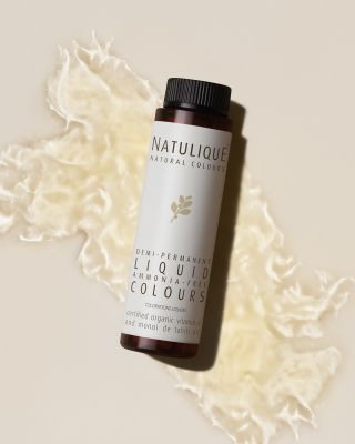 💧 NOVÁ VLNA Liquid Colours JE TADY – a je to ta POSLEDNÍ z výhodných kitů! 💧 První várka kitů je fuč – naše salony si je...